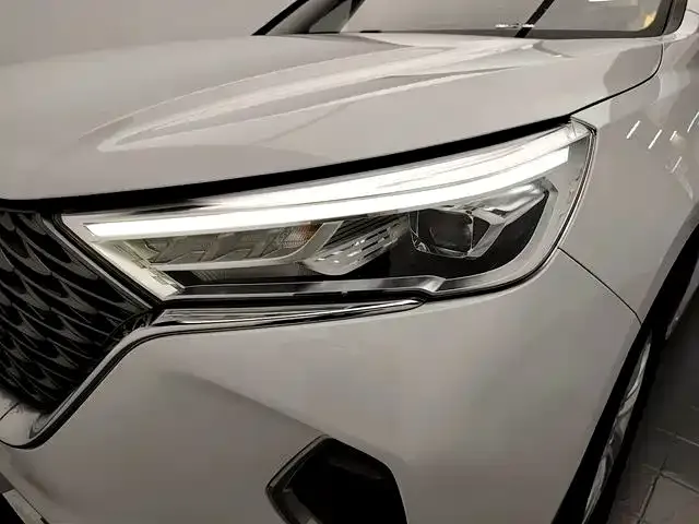 Haval M6 — Фото автомобиля 18