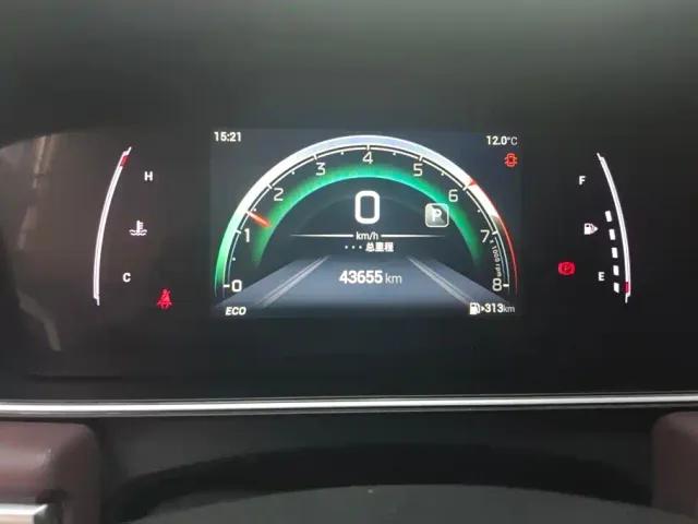 GAC Trumpchi M6 — Фото автомобиля 14