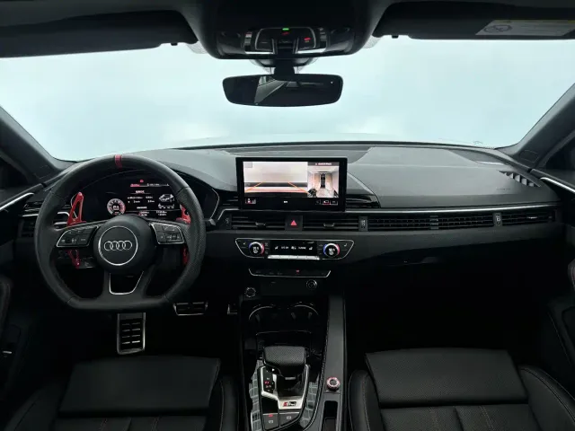 Audi A4L — Фото автомобиля 14