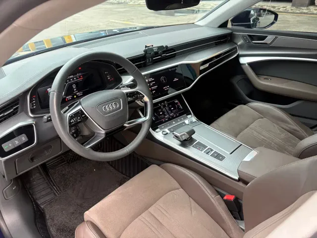 Audi A7L — Фото автомобиля 6