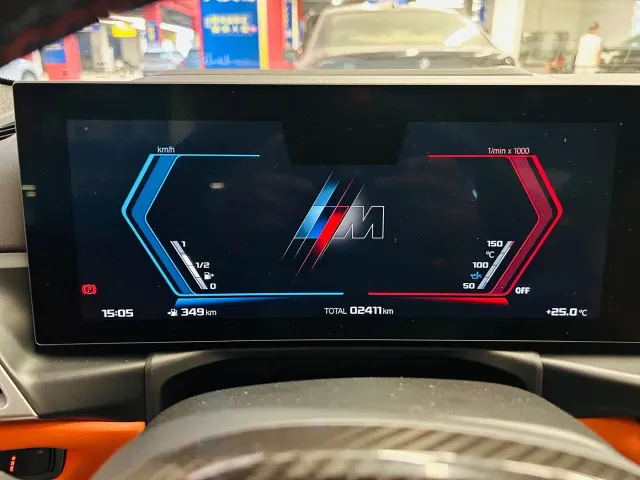 BMW M4 — Фото автомобиля 29