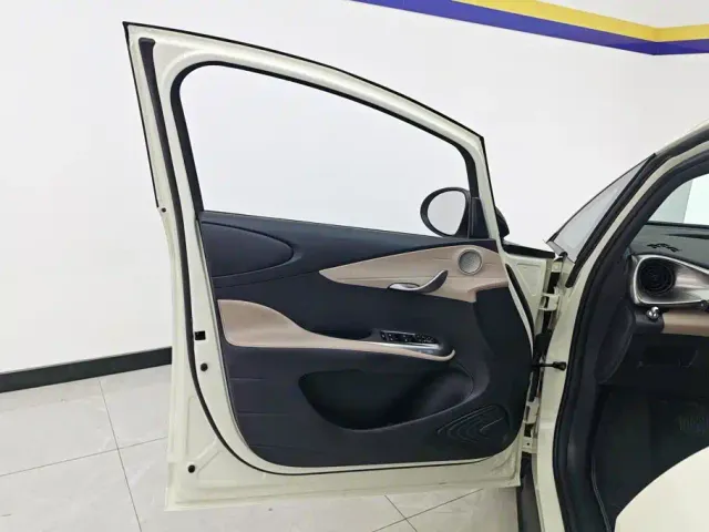 BYD Dolphin — Фото автомобиля 7