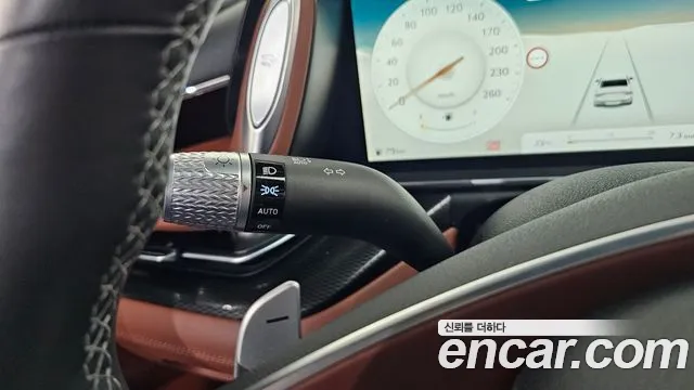 Genesis G90 Бензин 3.5 Turbo 2WD — Фото автомобиля 28