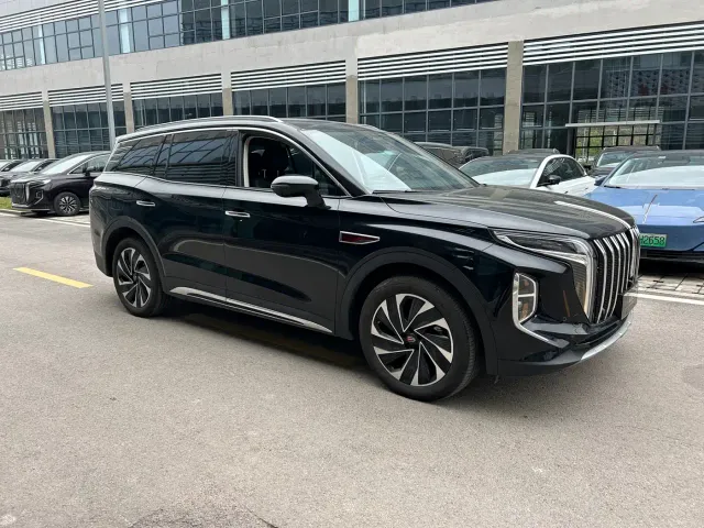 Hongqi HS7 PHEV — Фото автомобиля 3