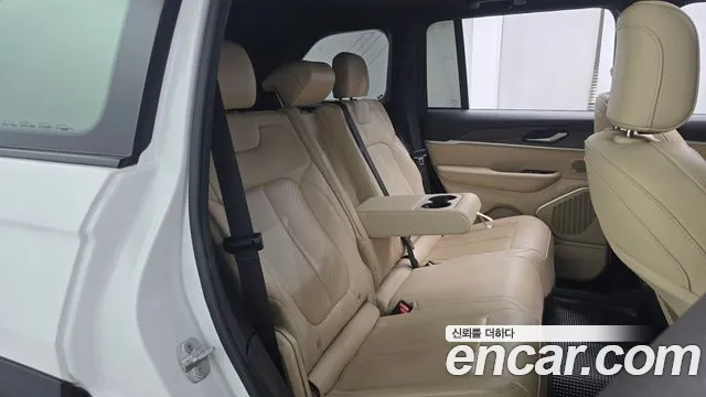 Jeep Cherokee Grand Cherokee(WL) 3.6 Limited — Фото автомобиля 11