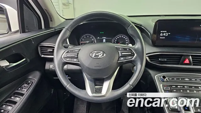 Hyundai Santafe Новый Santa Fe Бензин 2.5T 2WD — Фото автомобиля 13