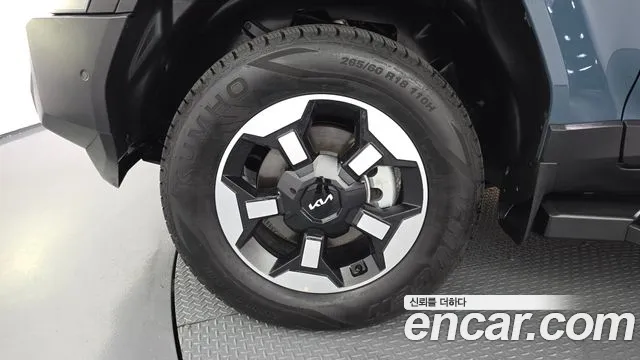 Kia Tasman Tasman 2.5T Бензин 4WD — Фото автомобиля 4