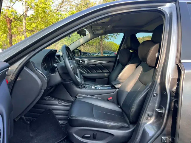 Infiniti Q50L — Фото автомобиля 4