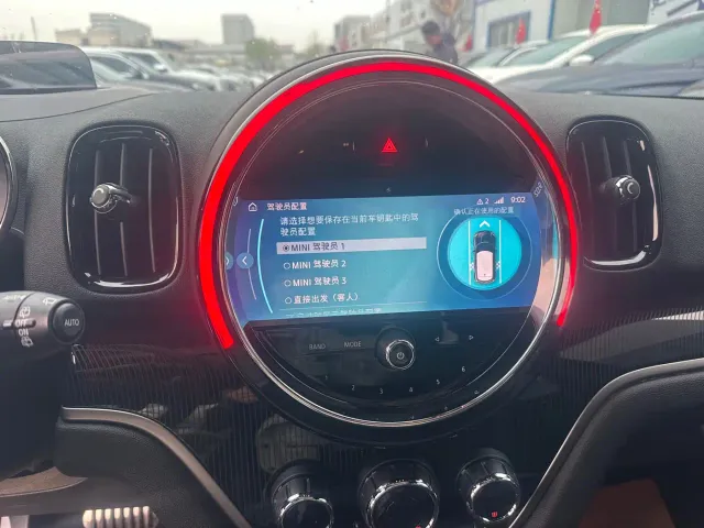 MINI JCW COUNTRYMAN — Фото автомобиля 15