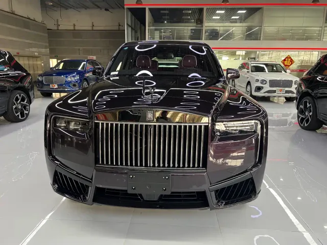 Rolls-Royce Cullinan — Фото автомобиля 5