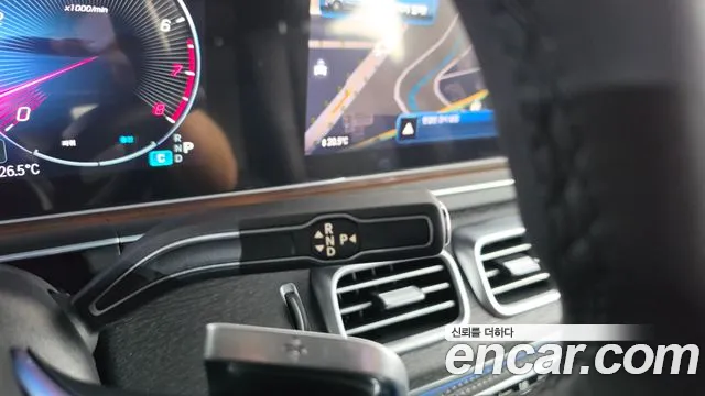 Mercedes-Benz GLE-Class — Фото автомобиля 6