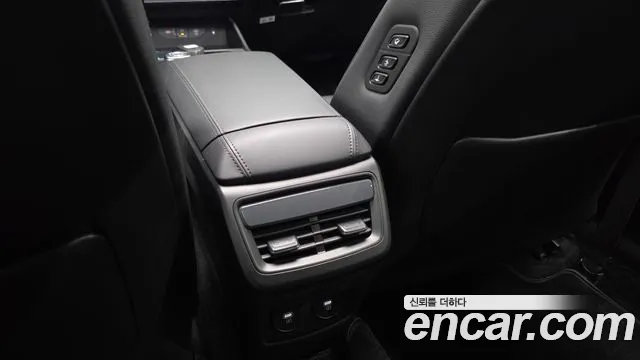 Kia K8 The New K8 2.5 Бензин 2WD — Фото автомобиля 28