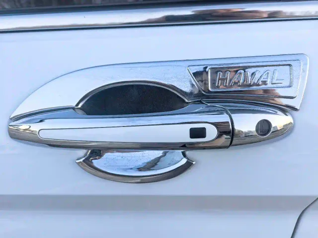Haval M6 — Фото автомобиля 10