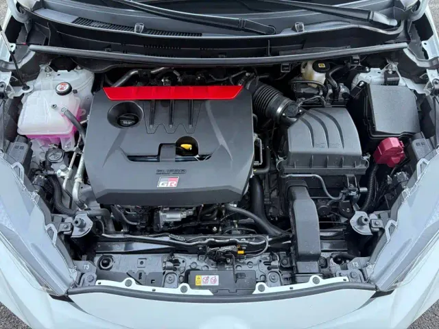 Toyota GR YARIS — Фото автомобиля 28
