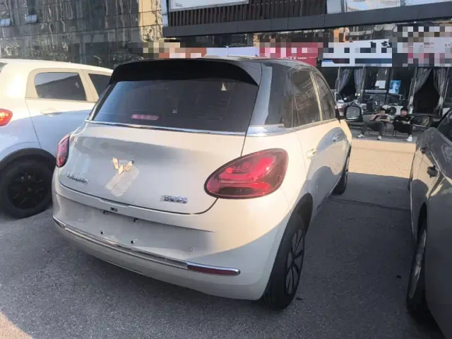 Wuling Bingo — Фото автомобиля 6