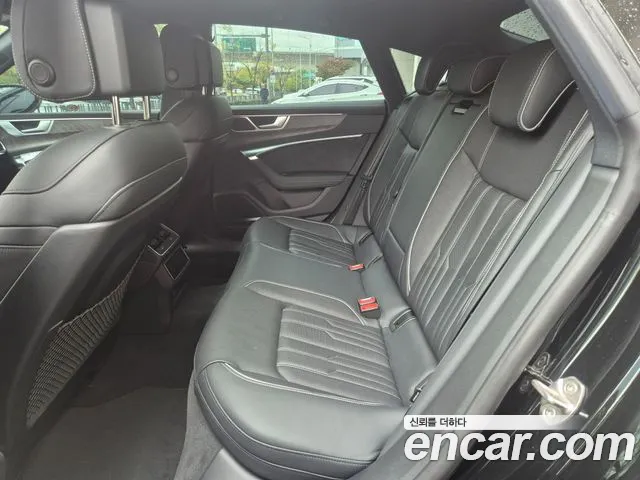 Audi A7 4K — Фото автомобиля 4