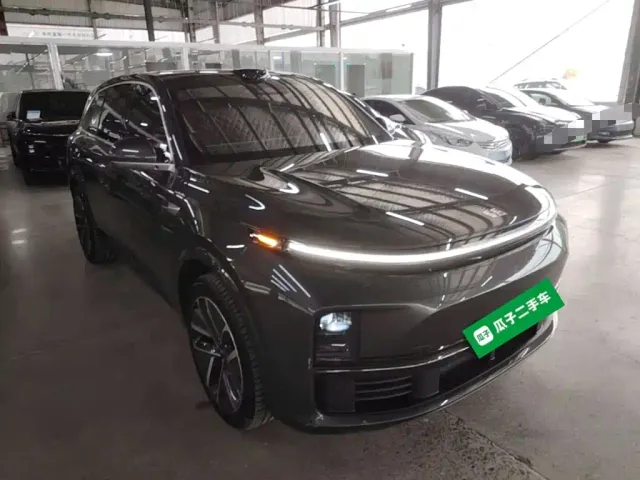 Li Auto L7 — Фото автомобиля 3