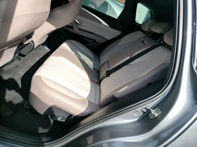 BYD Song Pro — Фото автомобиля 16