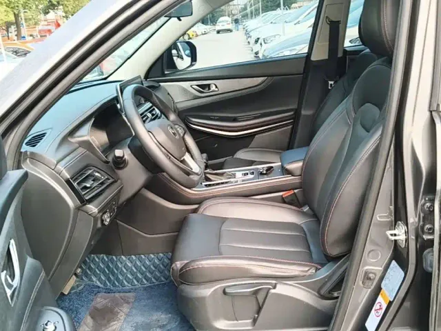 Changan CS75 — Фото автомобиля 14