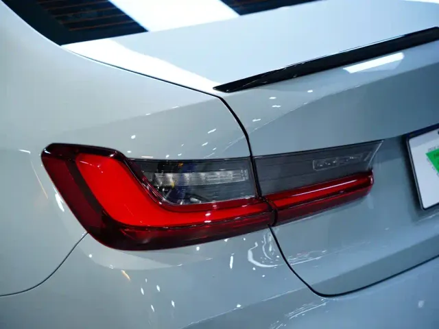 BMW BMW M3 2024 M3 Sedan M xDrive Competition — Фото автомобиля 15