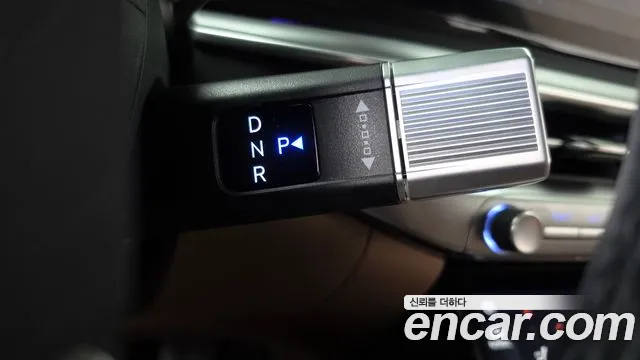 Hyundai Grandeur GN7 — Фото автомобиля 9