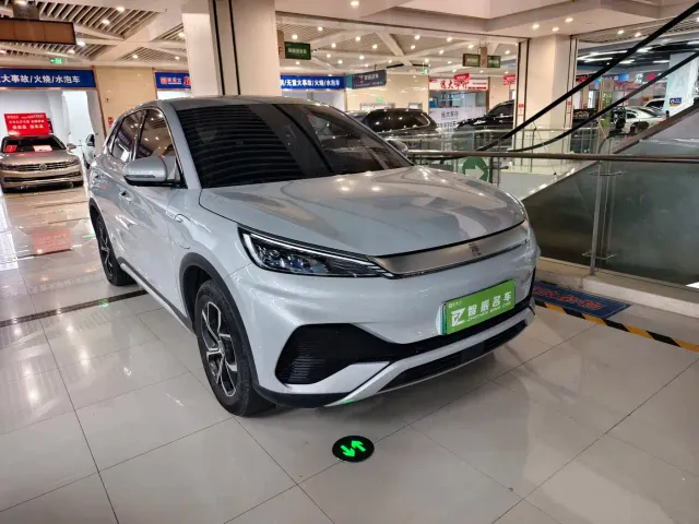 BYD Yuan PLUS — Фото автомобиля 2