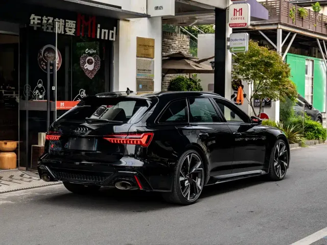 Audi RS 6 — Фото автомобиля 5