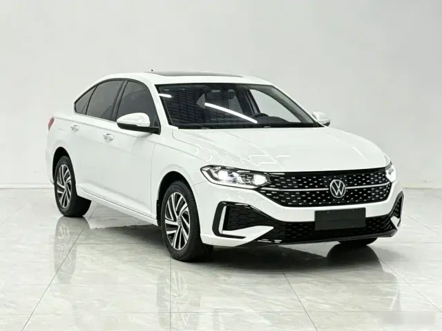 Volkswagen Lavida — Фото автомобиля 3