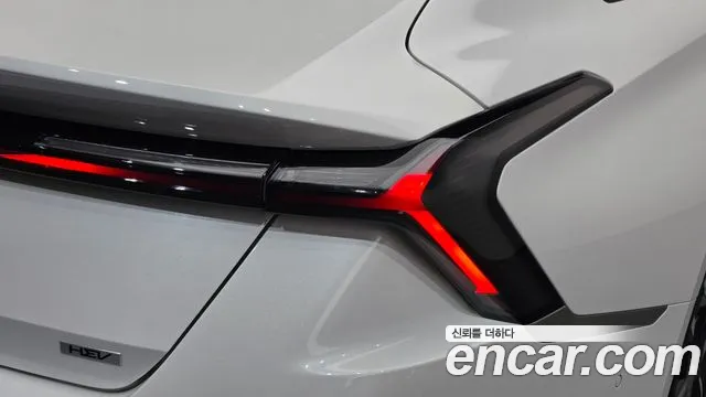 Kia K8 (New) Hybrid — Фото автомобиля 8
