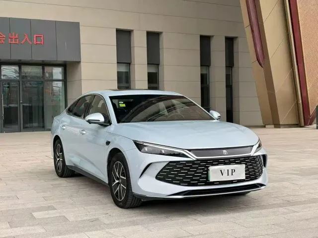 BYD Qin L — Фото автомобиля 3