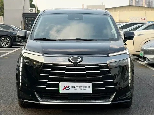 GAC Trumpchi Trumpchi E8 NEV 2024 150km Soaring Dragon Starlight+ — Фото автомобиля 2
