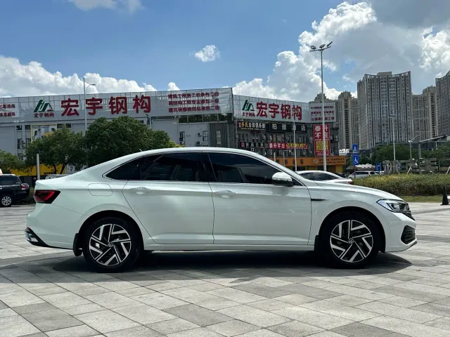 Volkswagen Sagitar — Фото автомобиля 5