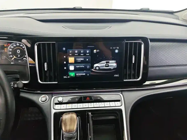 GAC Trumpchi M8 — Фото автомобиля 13