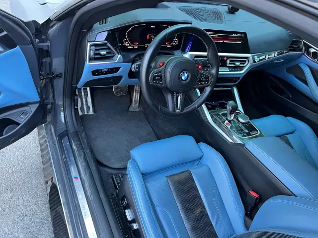 BMW M4 — Фото автомобиля 4