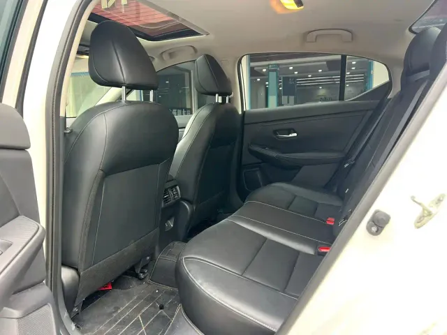 Nissan Sylphy — Фото автомобиля 5