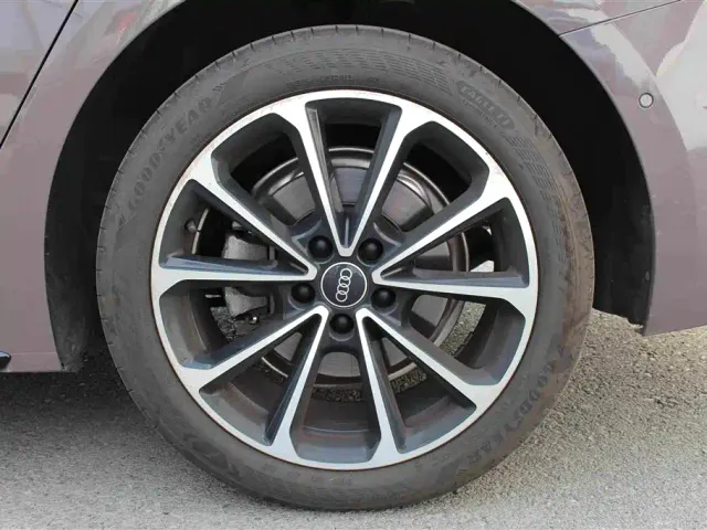 Audi A5L — Фото автомобиля 12