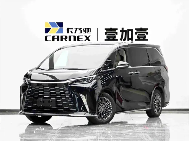 Фотография автомобиля — Lexus LM