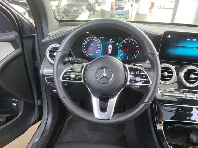 Mercedes-Benz GLC-Class — Фото автомобиля 10