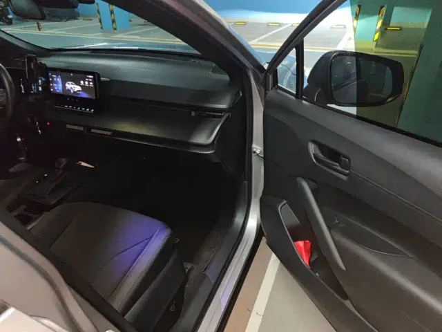 Toyota Corolla Cross — Фото автомобиля 24