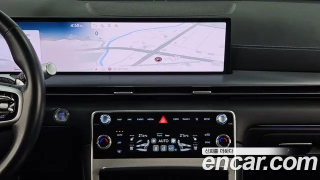 Genesis GV80 — Фото автомобиля 14
