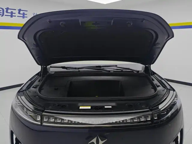 Dongfeng eπ 008 — Фото автомобиля 10