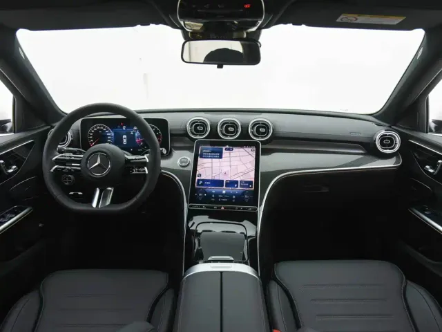 Mercedes-Benz C-Class — Фото автомобиля 5