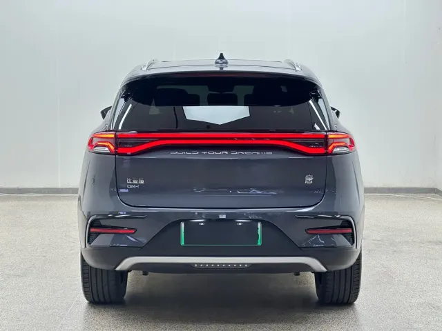 BYD Tang — Фото автомобиля 5