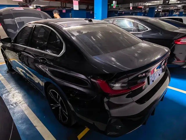 BMW 3 Series — Фото автомобиля 11