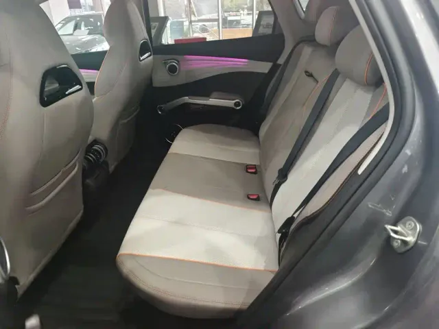 BYD Yuan PLUS — Фото автомобиля 16