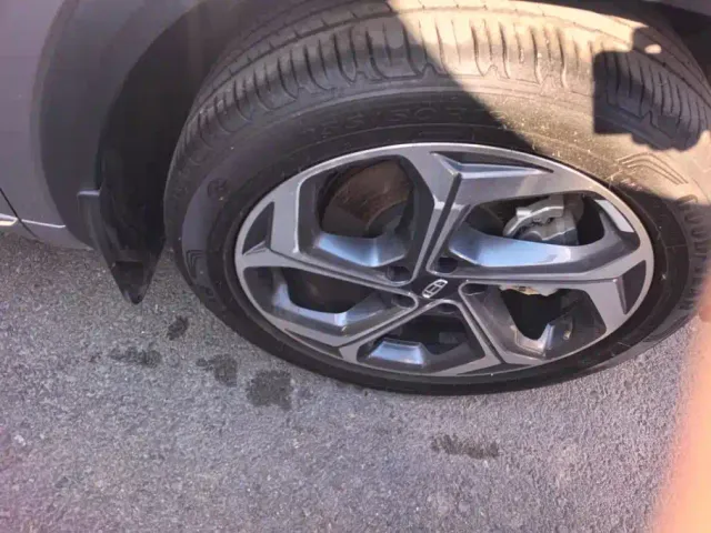 Geely Xingyue L — Фото автомобиля 6
