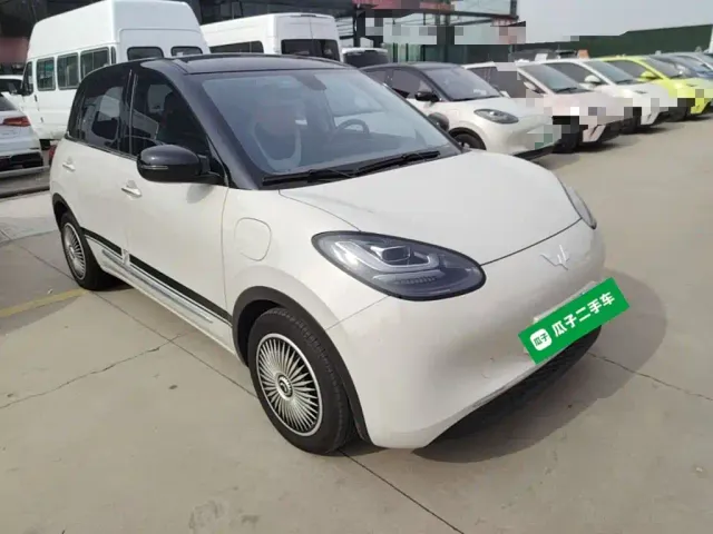 Wuling Bingo — Фото автомобиля 3