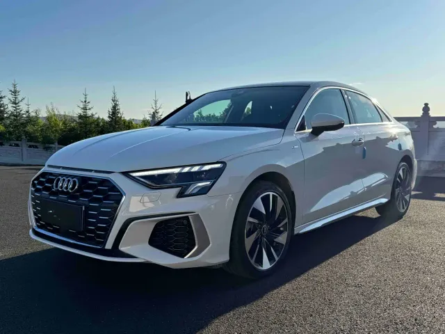 Фотография автомобиля — Audi A3