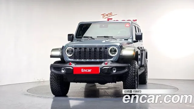 Jeep Wrangler JL — Фото автомобиля 3
