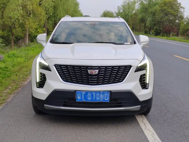Cadillac XT4 — Фото автомобиля 3